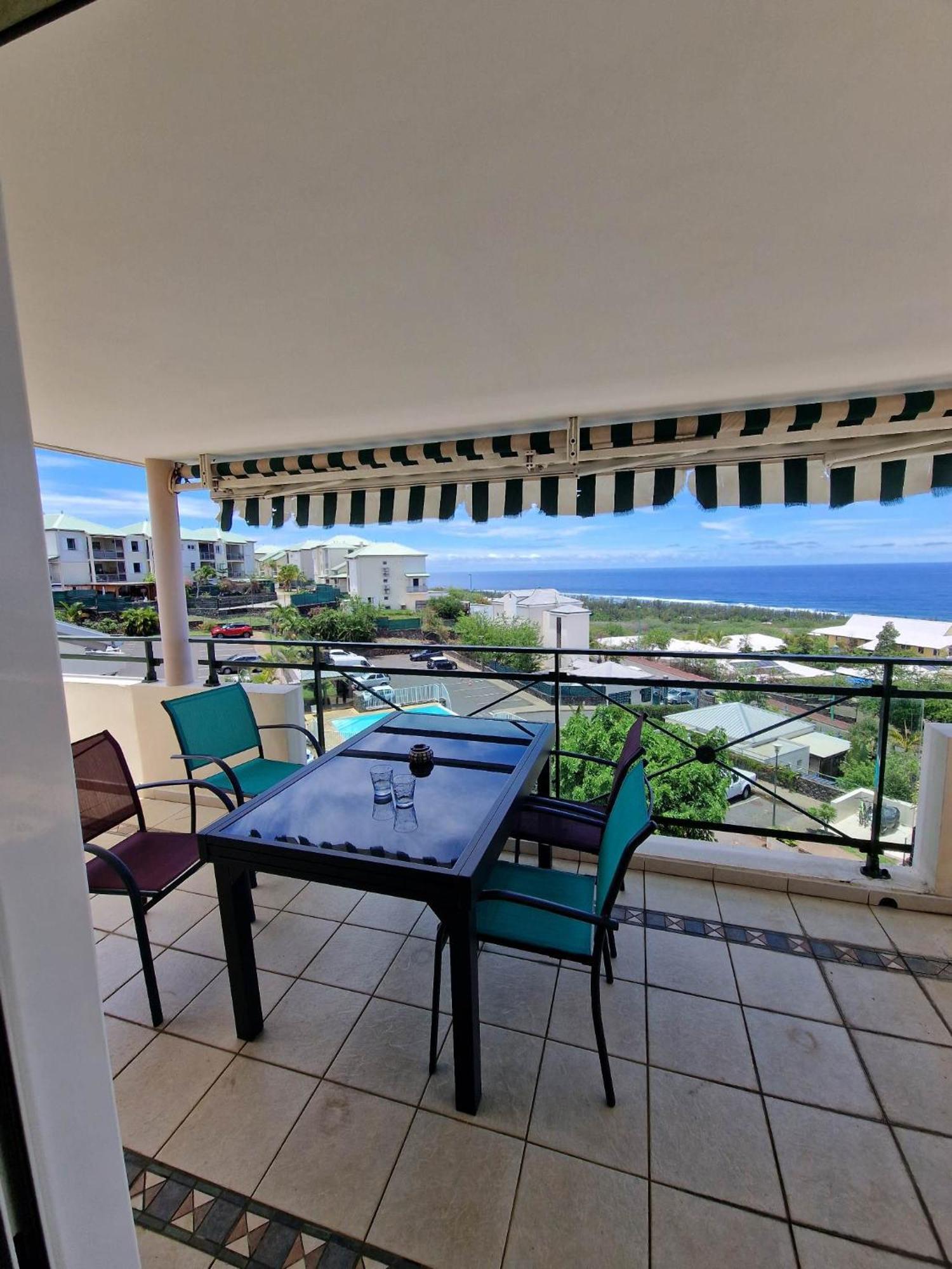 Appartement Villa Sur Le Toit, Vue Mer Saint-Gilles-les-Bains Exterior foto